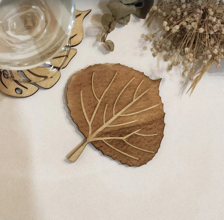 Hollow Leaves Wooden Coaster Kitchen Anti-scald Non-slip Placemat Dining Table